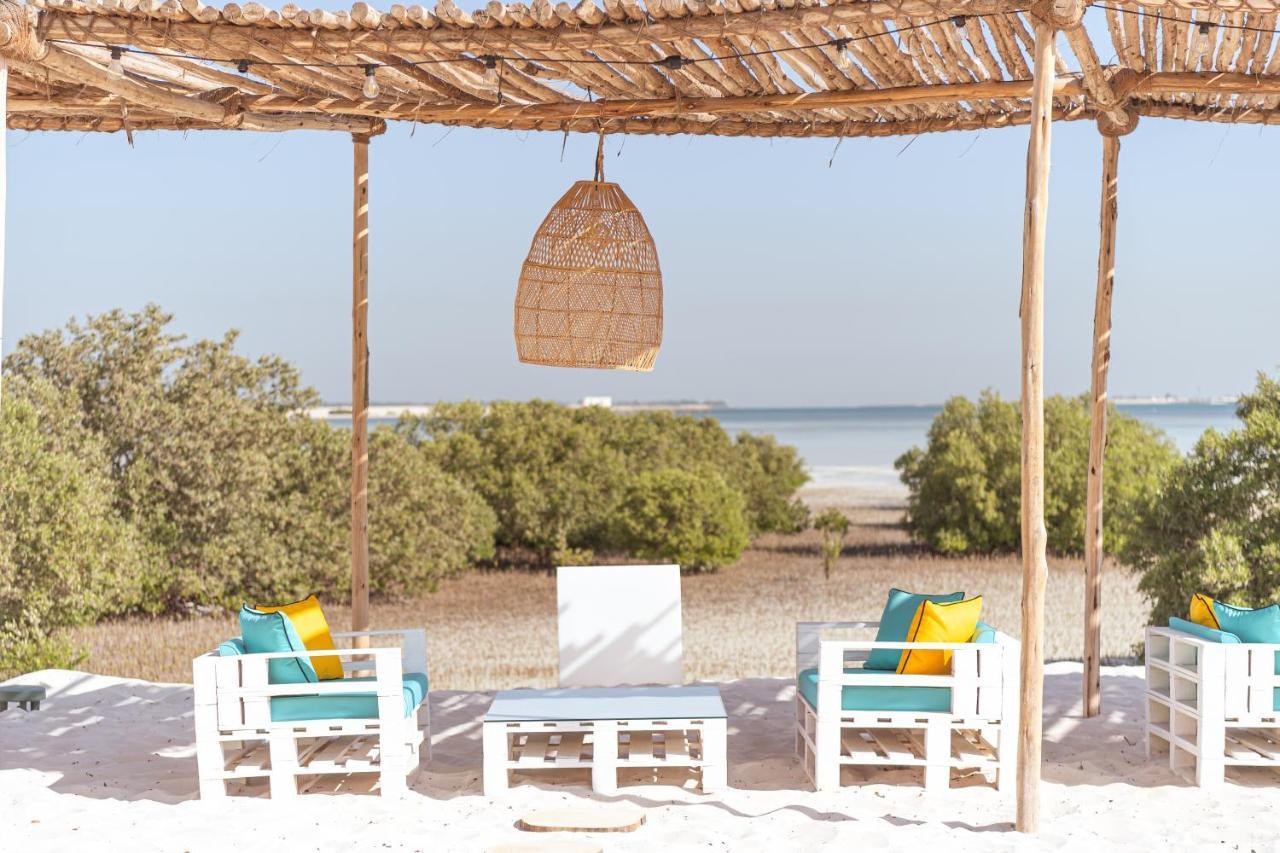 Luxury tent Pura Eco Retreat, Jubail Island *